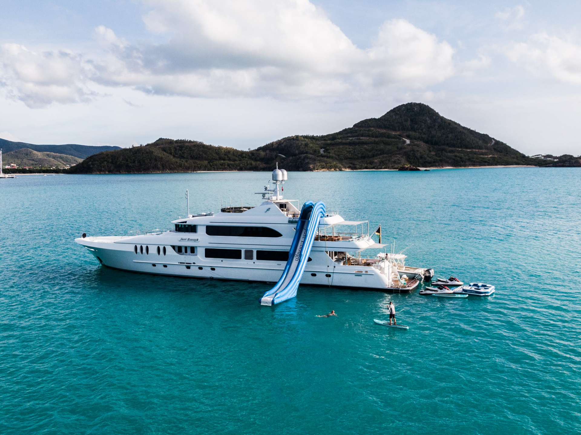 Motor yacht Galapagos Islands Charter Villa Trip of a lifetime